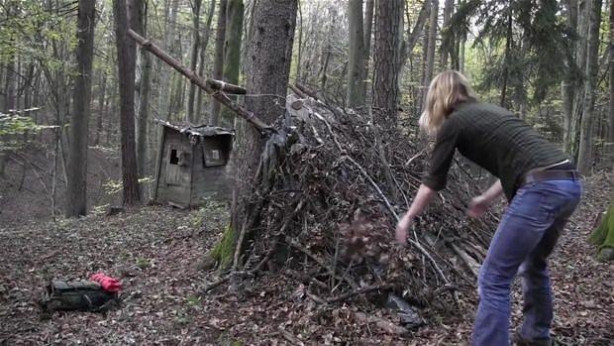 Foto - Genç kadın öyle bir şey yaptı ki...