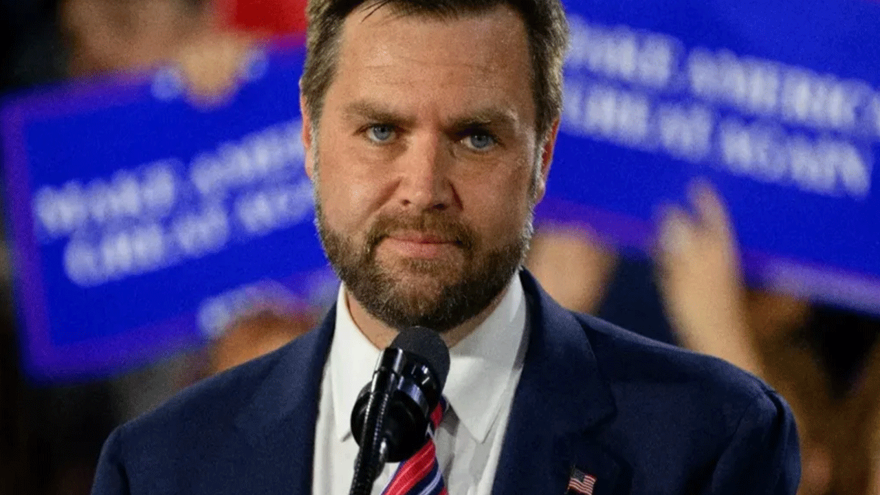 Gençler artık evlenmiyor: Flört uygulamaları aile kurmayı engelliyor!