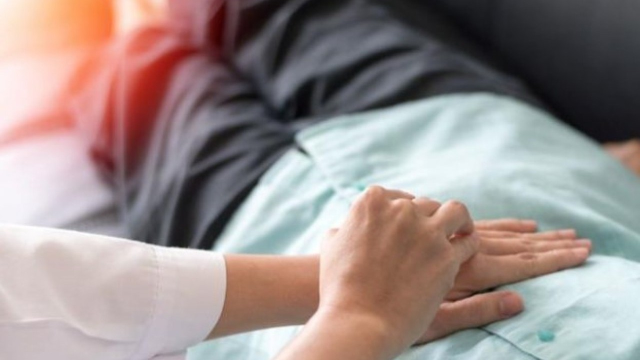 Gençlerde vakalar artıyor! Bağırsak kanserinin 5 nedeni açıklandı