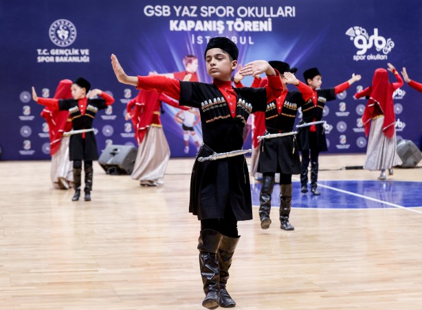 Foto - Gençlik ve Spor Bakanı müjdeyi tüm gençlere duyurdu! Helal olsun...
