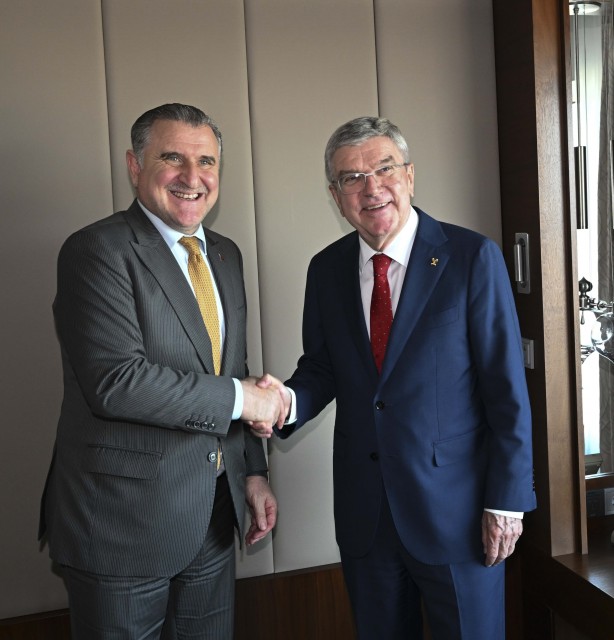 Foto - Gençlik ve Spor Bakanı Osman Aşkın Bak'tan kritik görüşme! Tüm detaylar açıklandı...