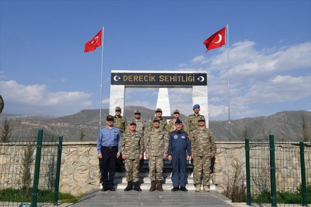 Foto - Genelkurmay Başkanı Akar, Hakkari'de incelemelerde bulundu