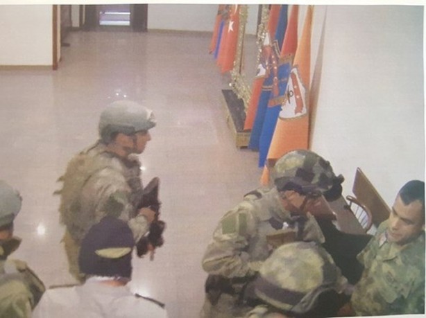 Foto - Genelkurmay Karargahı'na baskın anı