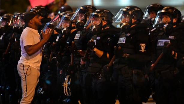 Foto - George Floyd ölüm yıl dönümünde unutulmadı