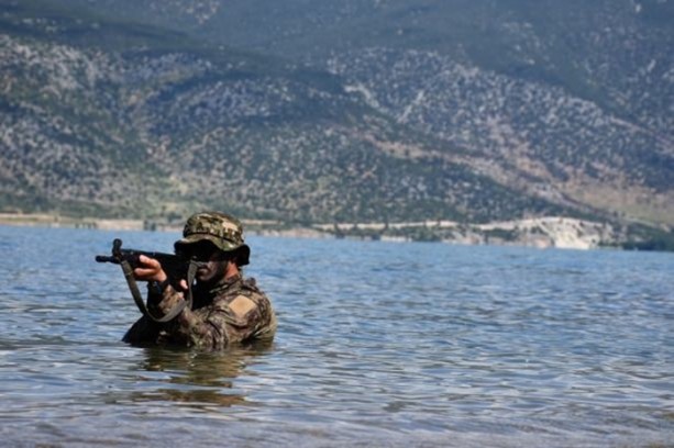 Foto - Gerçeğini aratmadı!