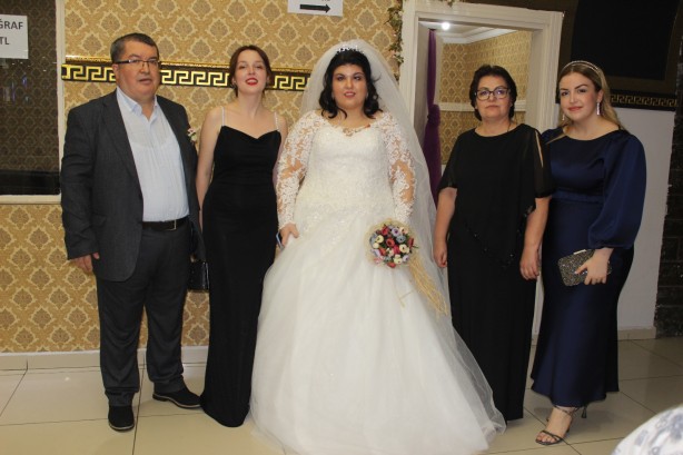 Foto - Gerçeğini aratmadı! Bu düğünde damat yok