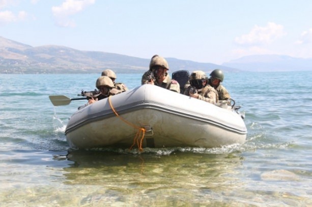 Foto - Gerçeğini aratmadı!
