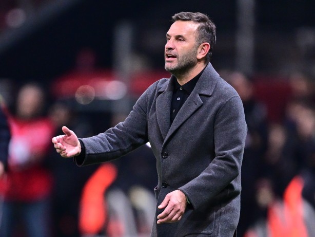 Foto - Gerçek ortaya çıktı: Galatasaray'dan Fenerbahçe'ye tarihi gol geliyor! Milyonların gözü bu haberde… İngiltere’ye akın ettiler…