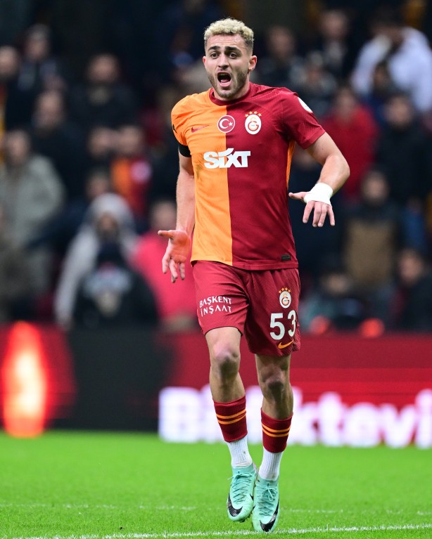 Foto - Gerçek ortaya çıktı: Galatasaray'dan Fenerbahçe'ye tarihi gol geliyor! Milyonların gözü bu haberde… İngiltere’ye akın ettiler…