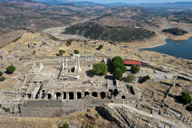 Foto - Gerçekten çok şaşırtıcı: UNESCO Dünya Mirası Listesi'nde... Bergama'nın ziyaretçi sayısı artıyor...