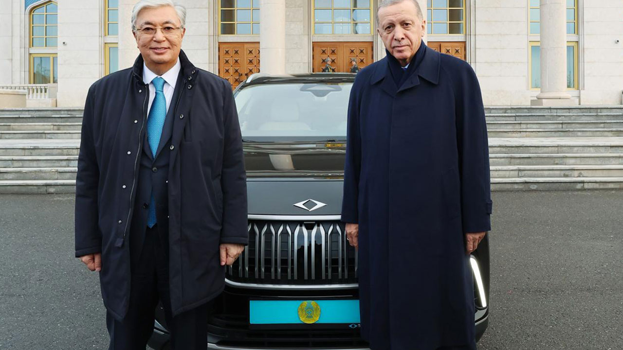 Gerçekten neler oluyor? Kardeş ülke Kazakistan'dan tartışmalara neden olacak bir karar daha