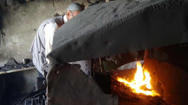 Foto - Gercüş'te teknolojiye direnen demircilik mesleğini sürdürüyor