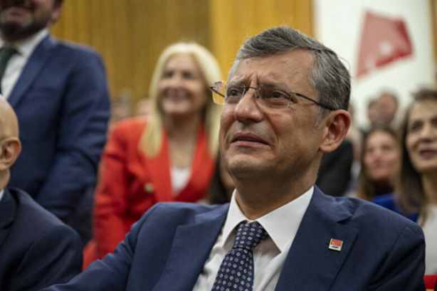 Foto - Gerici bunlar gerici! AK Parti'nin 23 yıl önce uyguladığı kural CHP tüzüğüne dün girdi