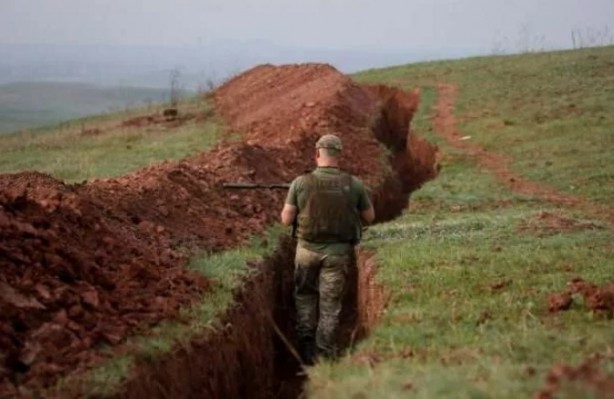 Foto - Gerilim tırmanıyor! Rusya 480 tank ve 900'den fazla zırhlı araç gönderdi