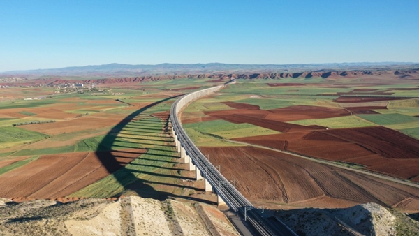 Foto - Geri sayım başladı... Seyahat süresi 12 saatten 2 saate inecek!