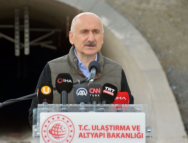 Foto - Geri sayım başladı... Seyahat süresi 12 saatten 2 saate inecek!