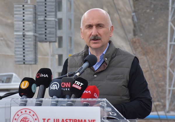 Foto - Geri sayım başladı... Seyahat süresi 12 saatten 2 saate inecek!