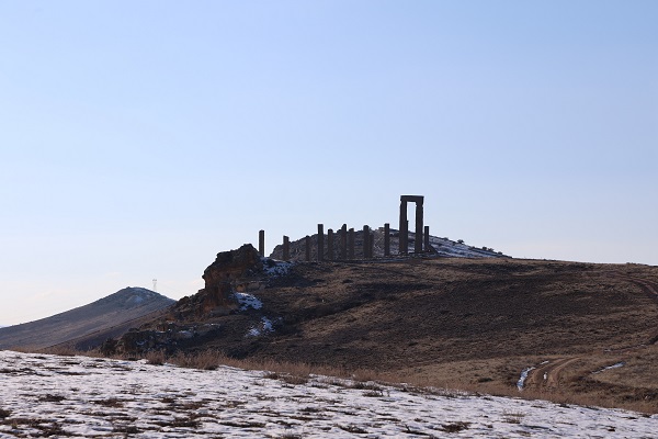 Foto - Gezeravcı'ya Kapadokya'dan soru: Heykeller uzaydan görünüyor mu?