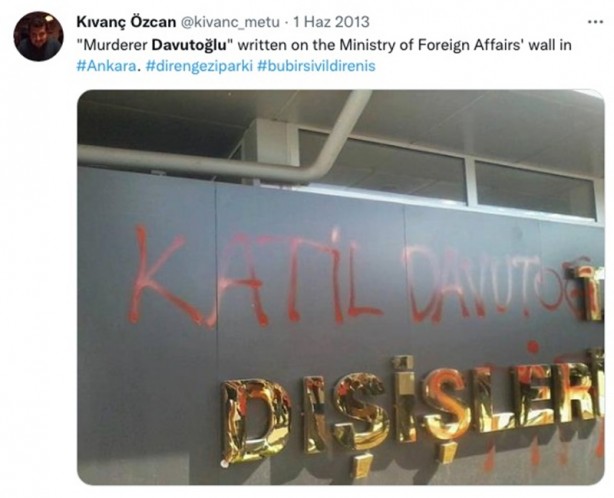 Foto - Gezicilerden şikayetçi değilmiş! "Sen katil misin, Davutoğlu?"