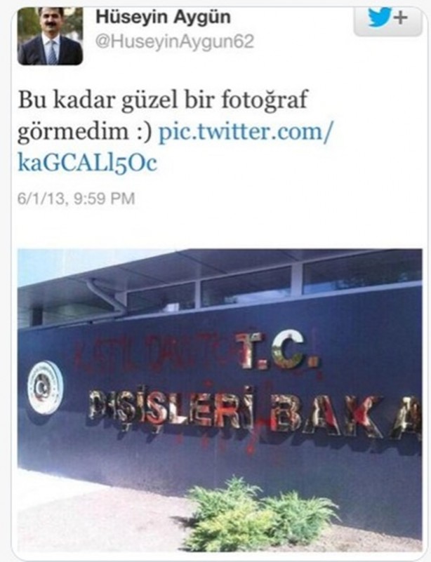 Foto - Gezicilerden şikayetçi değilmiş! "Sen katil misin, Davutoğlu?"