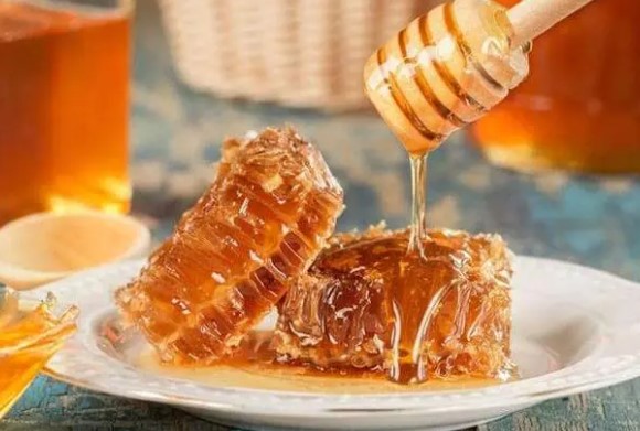 Foto - Gıda sahtekarları listesi sonrası yeniden gündem oldu İşte sahte balı anlamanın püf noktası