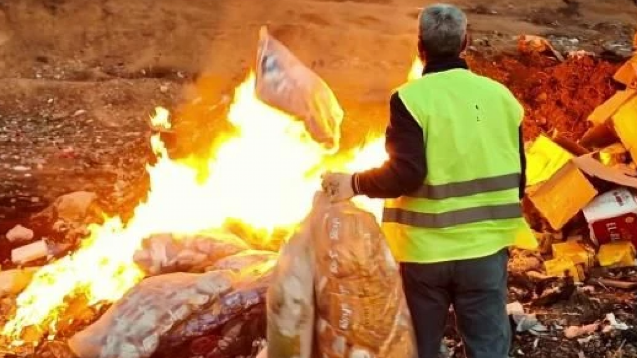 Gıda sahtekarlığında hedef çocuklar! Tonlarca ürün imha edildi
