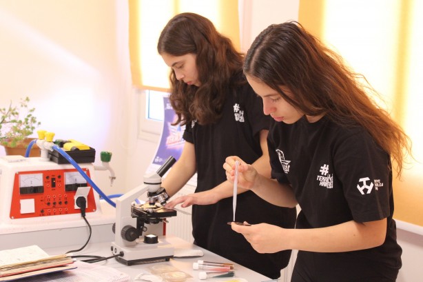 Foto - Gıda zehirlenmelerine son! Türk öğrencilerden müthiş icat