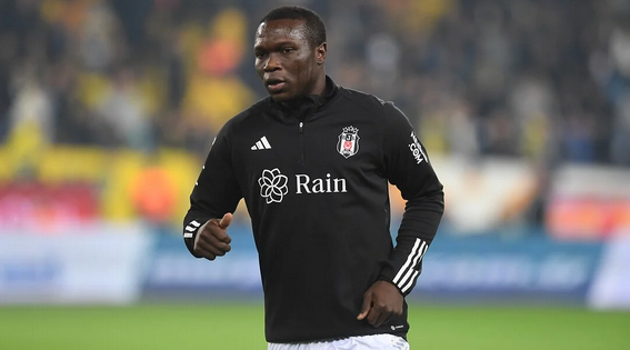 Foto - Gidiş nedeni belli oldu ama... Menajeri hala takım arıyor! Beşiktaş'a artistlik yapmadan önce düşüneceksin işte...