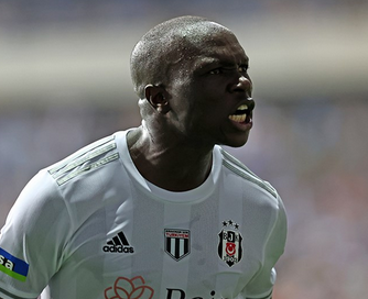 Gidiş nedeni belli oldu ama... Menajeri hala takım arıyor! Beşiktaş'a artistlik yapmadan önce düşüneceksin işte...