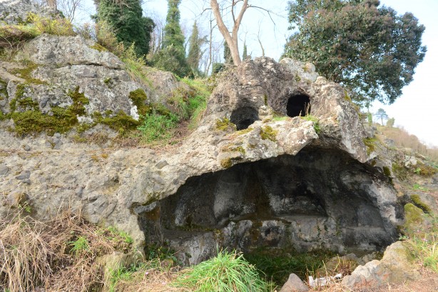 Foto - Giresun Kalesi, surları ve mağaralarıyla turist çekecek