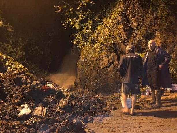 Foto - Giresun’da şiddetli yağış sel ve heyelana neden oldu