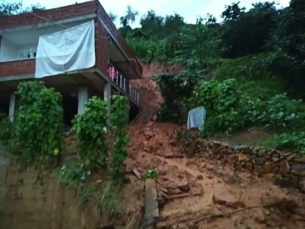 Foto - Giresun'daki sel felaketinin boyutları gün ağarınca ortaya çıktı