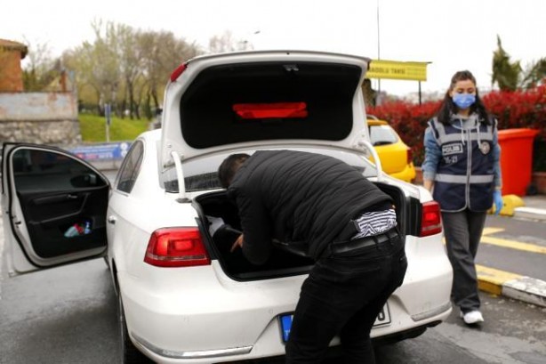 Foto - Giriş-çıkışlar kapatıldı! Okmeydanı'nda operasyon