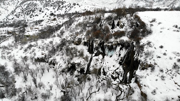 Foto - Girlevik Şelalesi kışın bir başka güzel