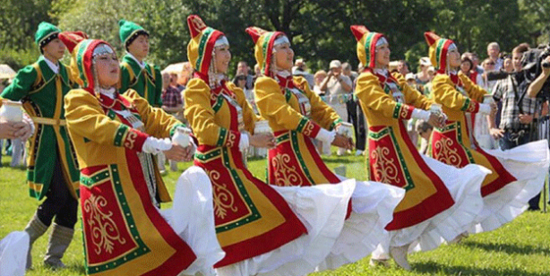 Foto - Gitmesek de görmesek de Yakut Türkleri bizim akrabalarımız