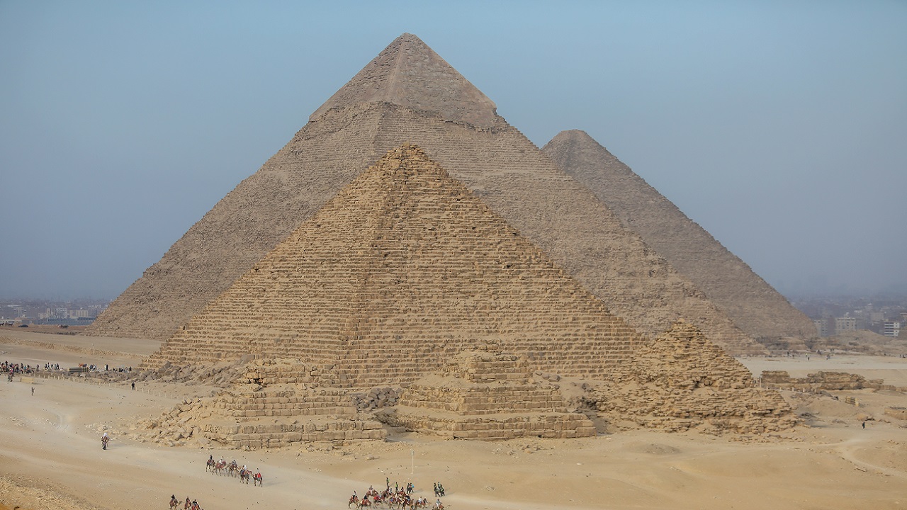 Giza Piramitleri: Antik dünyanın çözülmeyi bekleyen şifresi