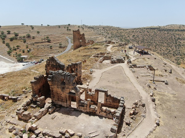Foto - Gizem sonunda çözülmeye başlıyor | O kalenin altında öyle bir şey bulundu ki!