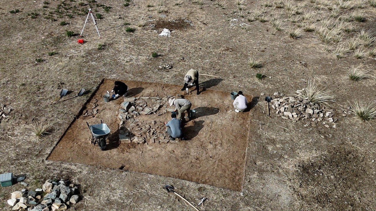 Foto - Gizemli kazılar devam ediyor: Türklerin kayıp şehri o ülkede ortaya çıkarılıyor
