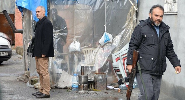 Foto - Gizemli Tarsus kazısıyla ilgili yıllar sonra her şeyi açıkladı: İlk ben girdim oraya, Ermeni kadın aldı gitti, bulunan şey...