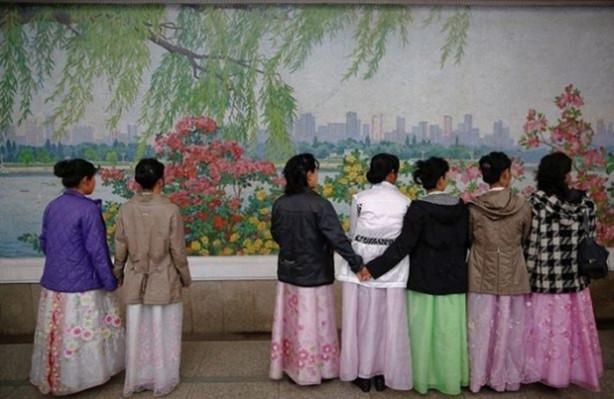 Foto - Gizemli ülke Kuzey Kore'nin metrosu