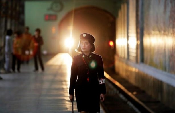 Foto - Gizemli ülke Kuzey Kore'nin metrosu