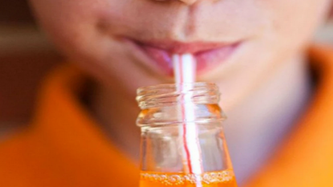 Gizli Tehlike: Sıcak havalarda içtiğiniz o içecekler sizi tehdit ediyor!