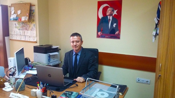Foto - Göçük ve yarıklar endişe uyandırdı! Depremin habercisi mi?