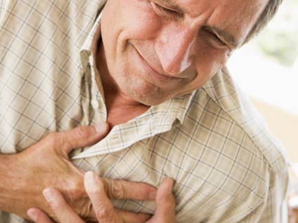 Foto - Göğüs ağrısına neden olan hastalıklar! Acilen bu testleri yaptırın