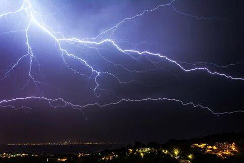 Foto - Gök gürlerken bunları sakın yapmayın! Gök gürültüsünde dikkat edilmesi gerekenler