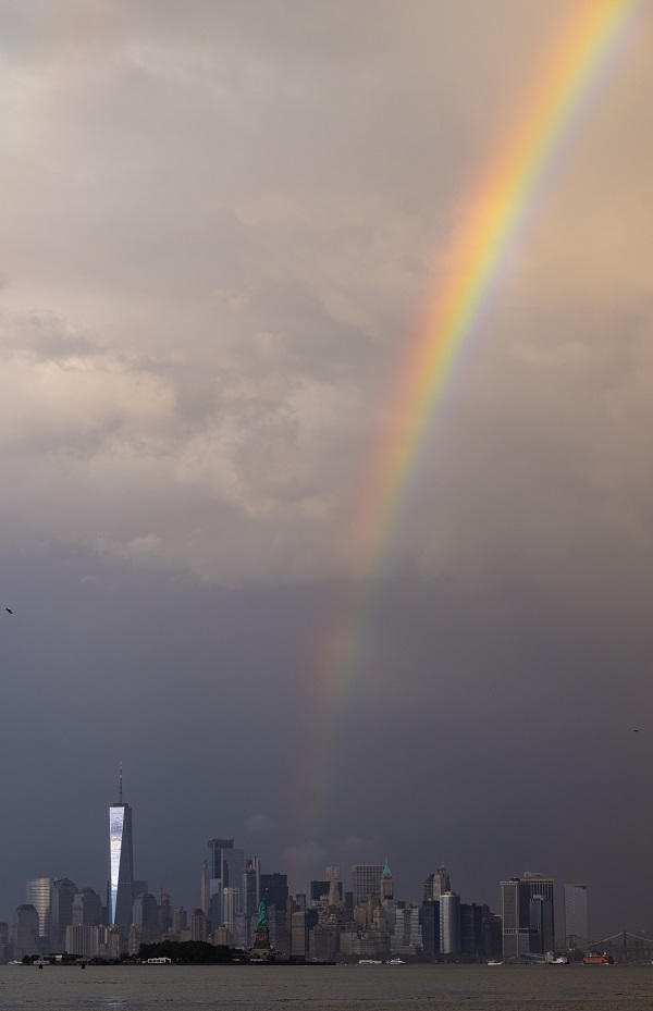 Foto - Gökkuşağı mest etti