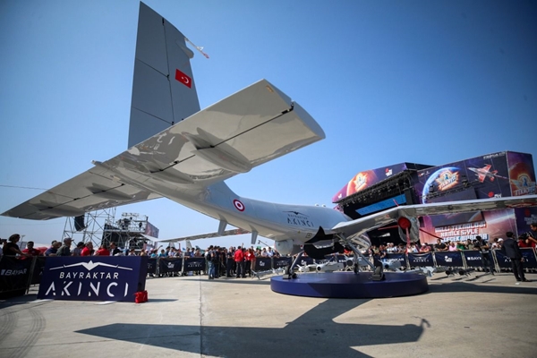 Foto - Göklerde yeni dönemin başlangıcı olacak! Milli Muharip Uçak'tan Akıncı TİHA'ya yeşil ışık