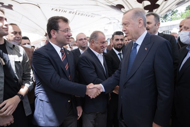 Foto - Göksel Gümüşdağ'ın annesi son yolculuğuna uğurlandı
