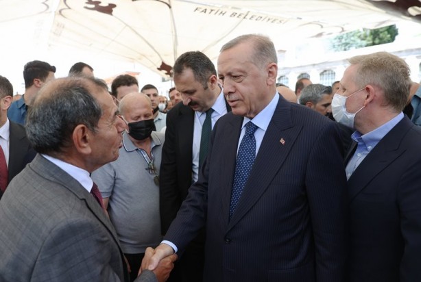 Foto - Göksel Gümüşdağ'ın annesi son yolculuğuna uğurlandı
