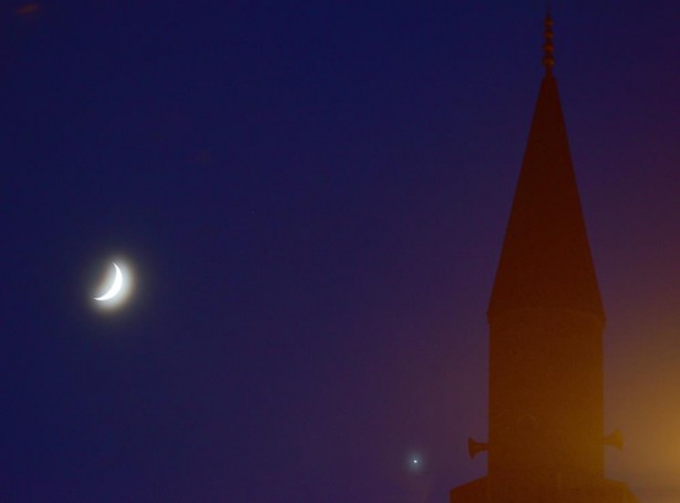 Foto - Gökyüzündeki 'hilal' mest etti!